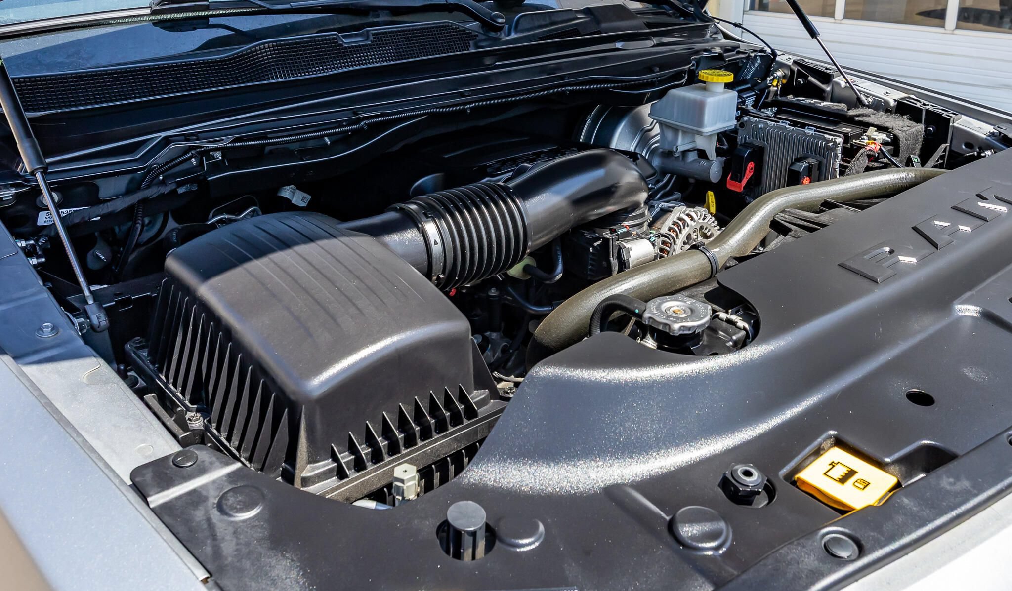 Used 2022 RAM 1500 Laramie AWD/4WD image 39