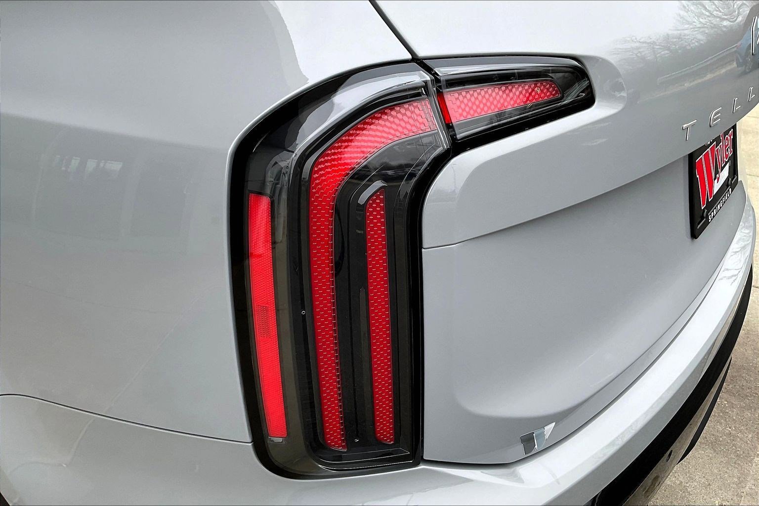 Used 2024 Kia Telluride SX X-Line image 24