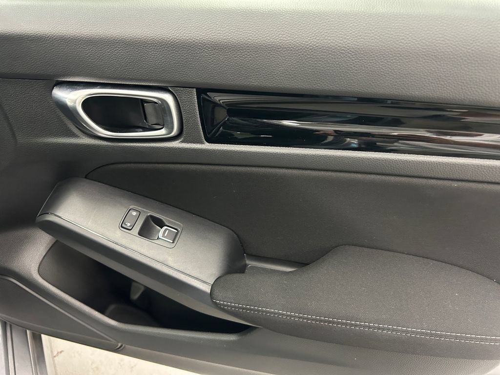 Used 2023 Honda Civic EX image 25
