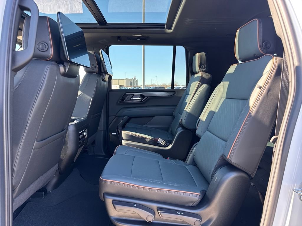 New 2026 GMC Yukon XL AT4 w/ AT4 Premium Plus Package image 14