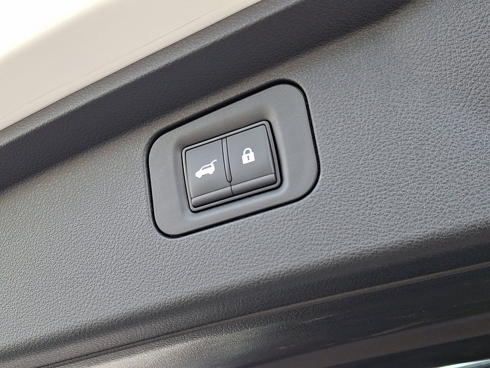 Certified 2025 Nissan Armada PRO-4X w/ Pro-4X Premium Package image 29