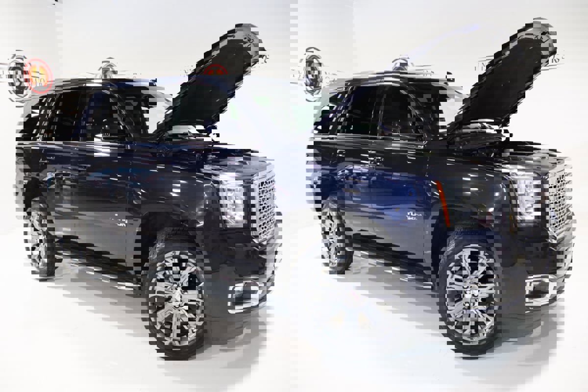 Used 2017 GMC Yukon SLT image 29