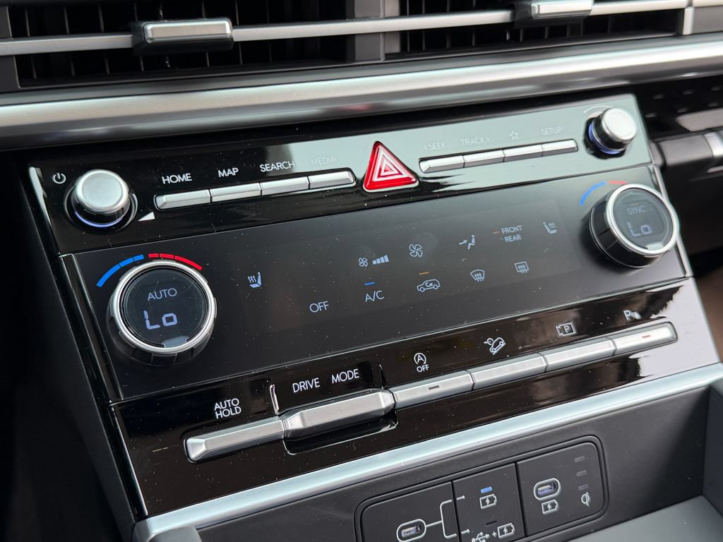 New 2026 Hyundai Santa Fe SEL FWD image 22