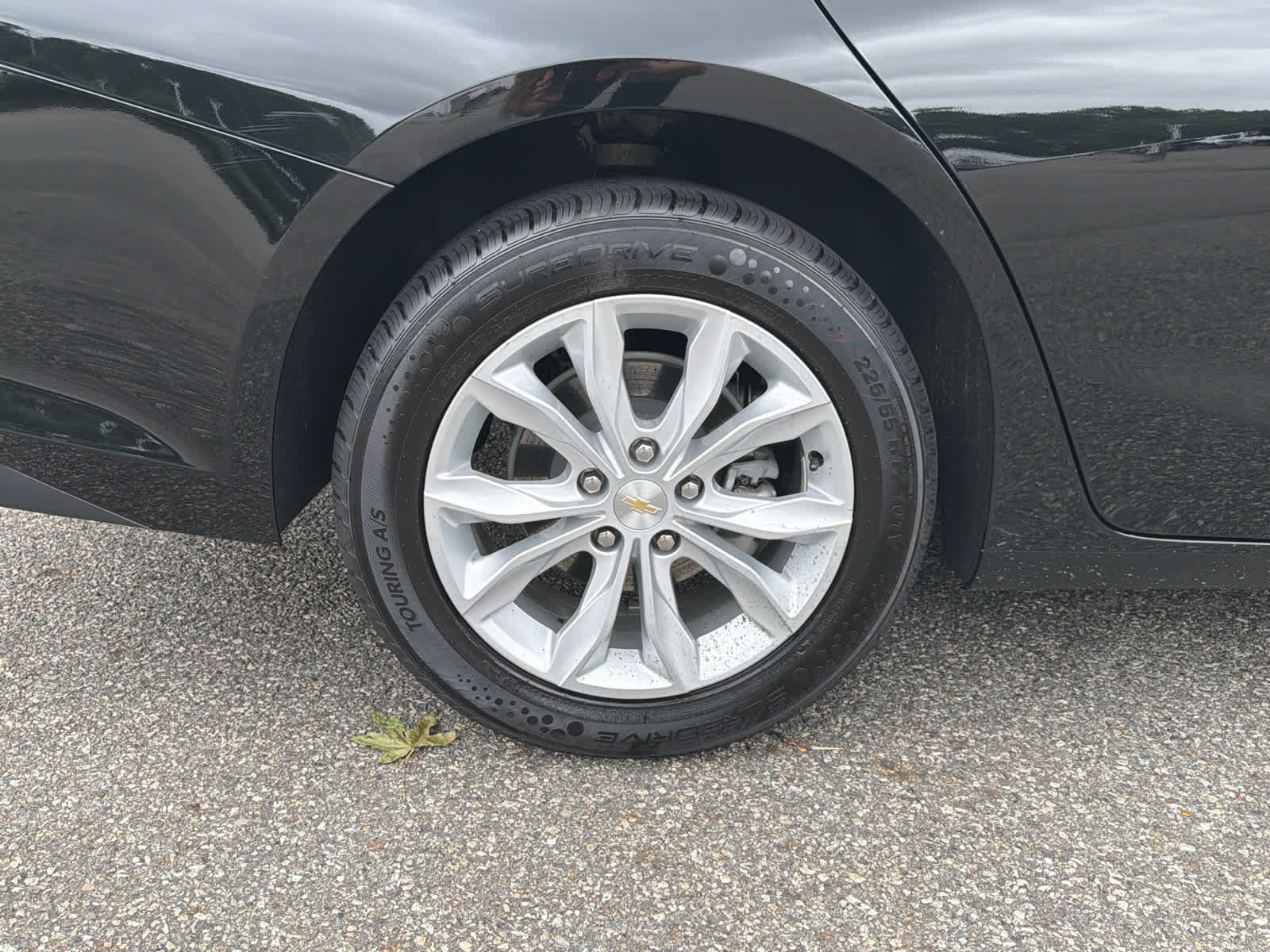 Used 2025 Chevrolet Malibu LT FWD image 6