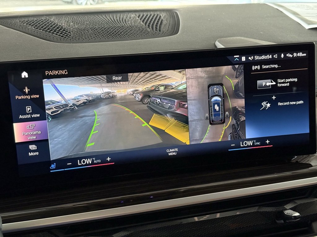 Used 2023 BMW X7 xDrive40i w/ Premium Package image 5