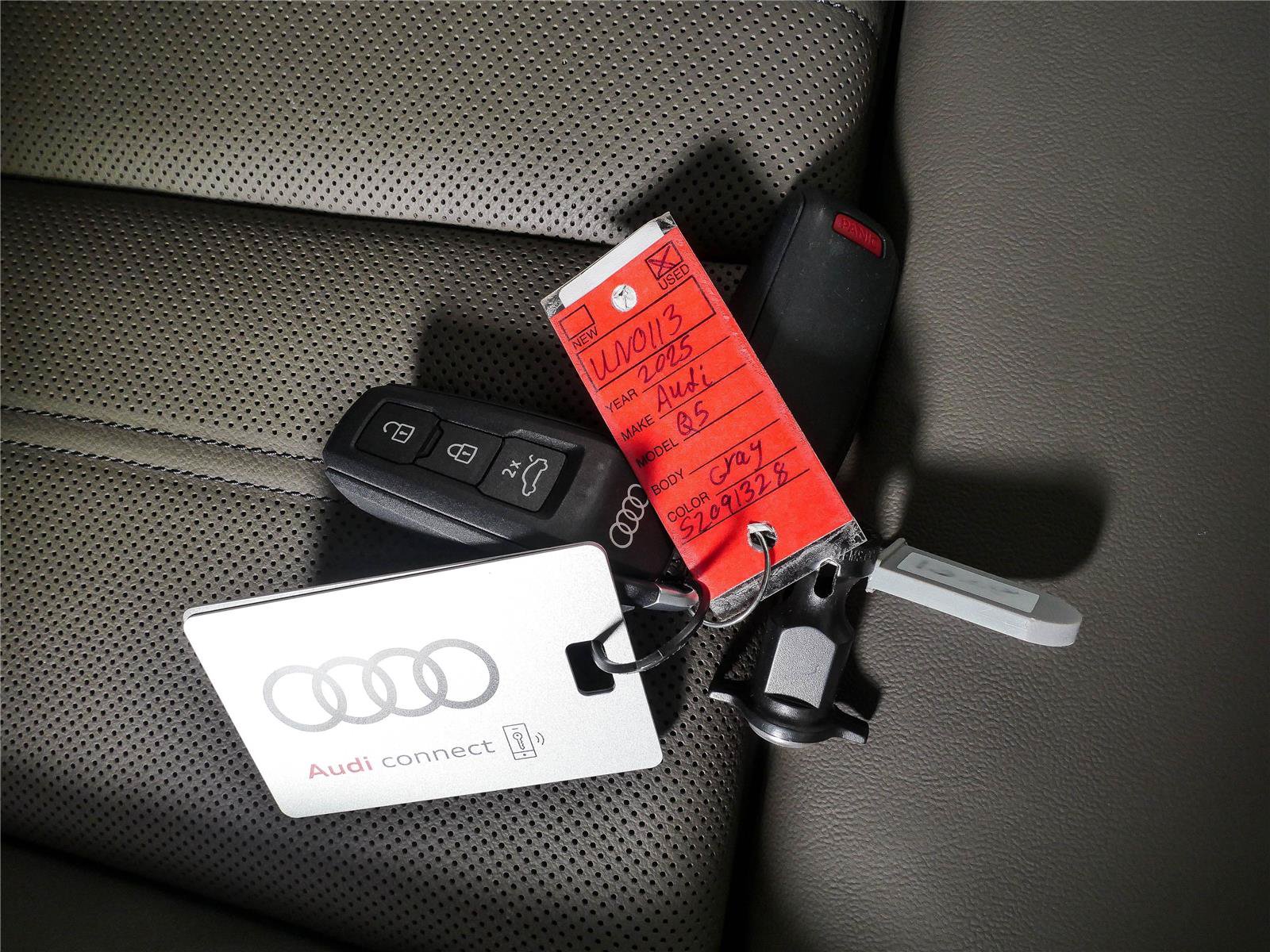 Used 2025 Audi Q5 Prestige w/ 20" Wheel Package AWD/4WD image 26