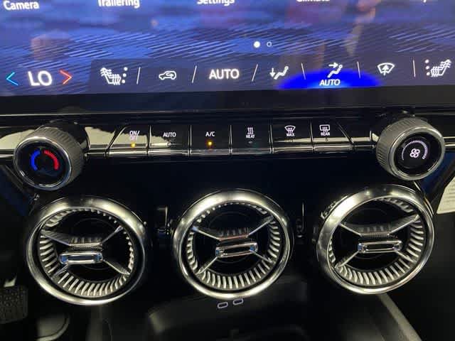 New 2026 Chevrolet Blazer EV LT AWD/4WD image 7