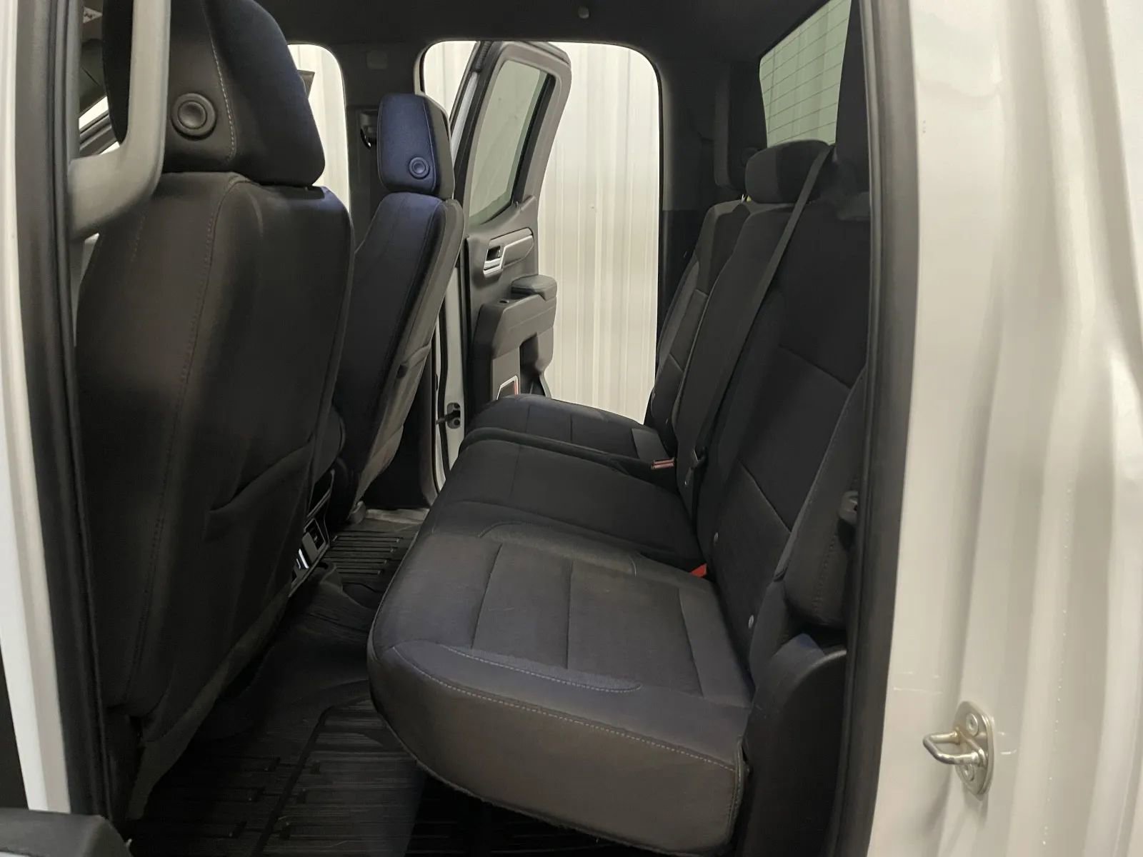 Used 2024 GMC Sierra 1500 Elevation image 38