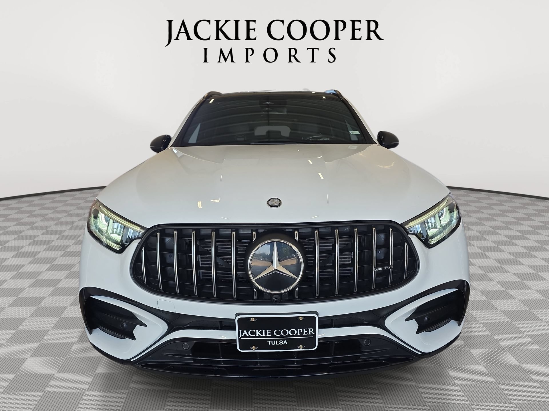 Used 2025 Mercedes-Benz GLC 43 AMG 4MATIC image 2