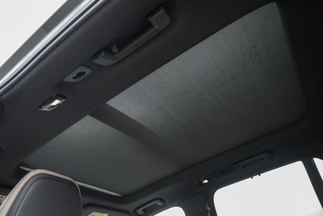 New 2026 Volvo XC90 T8 Ultra w/ Protection Package Premier image 33