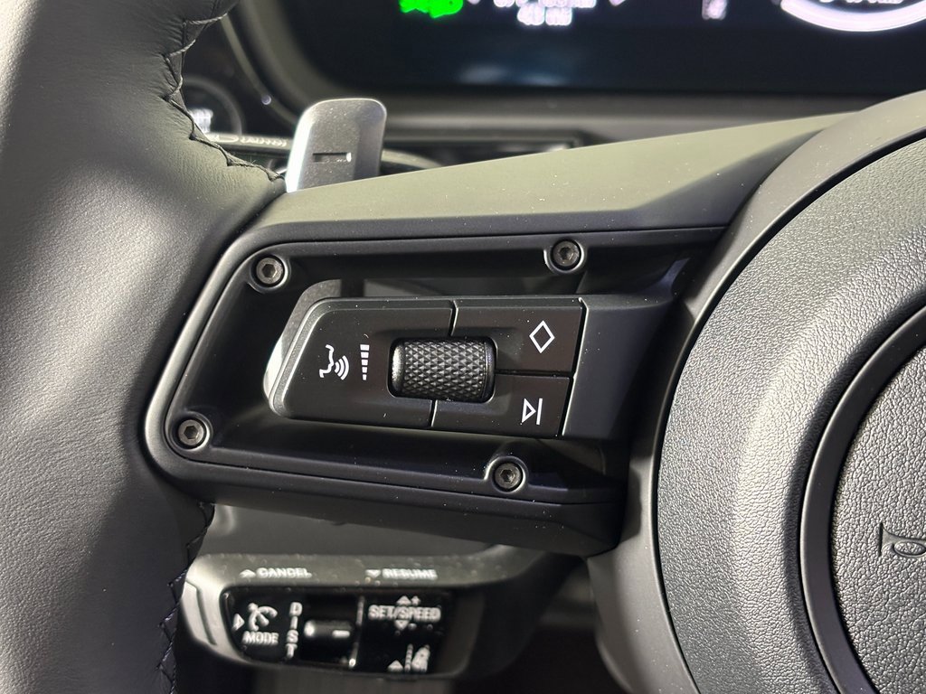 New 2026 Porsche Cayenne S image 25