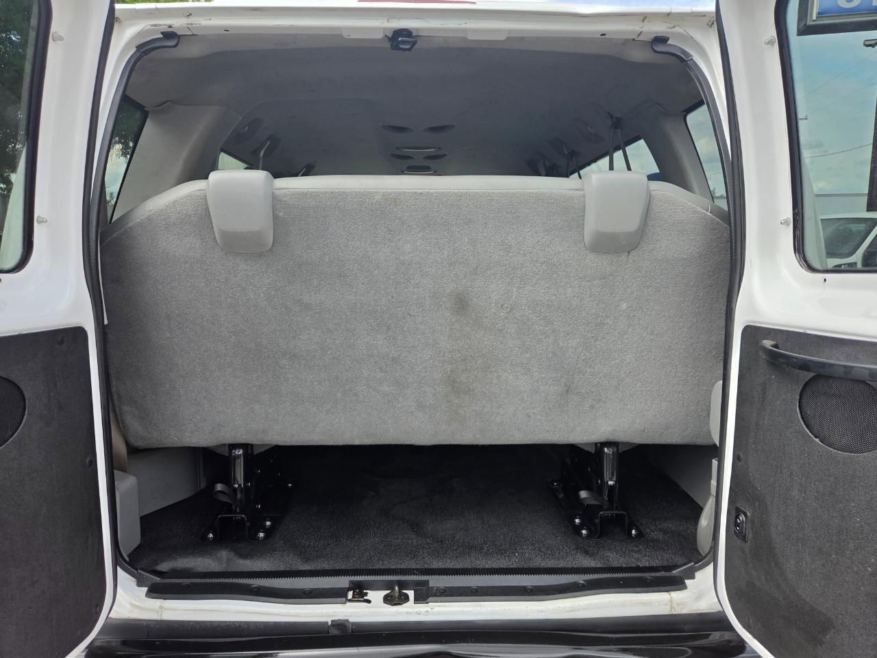 Used 2012 Ford E-350 and Econoline 350 XL w/ PWR Windows & Locks Group RWD image 23