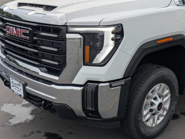 New 2026 GMC Sierra 2500 Pro w/ Snow Plow Prep/Camper Package AWD/4WD image 9