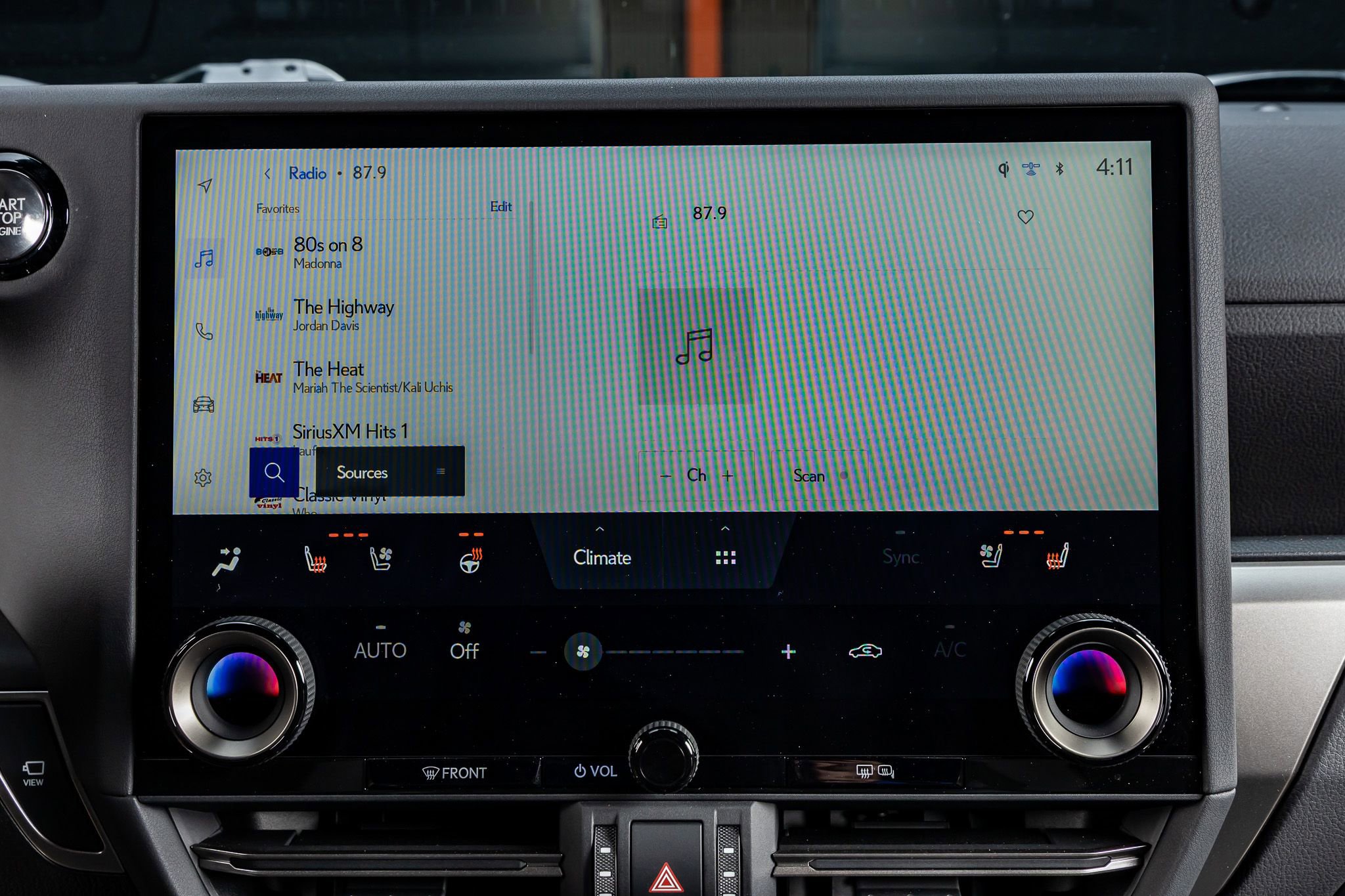 Used 2025 Lexus GX 550 image 25