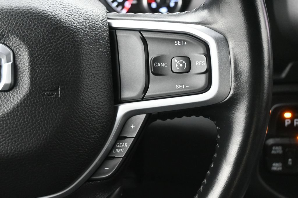 Used 2022 RAM 1500 Big Horn AWD/4WD image 7
