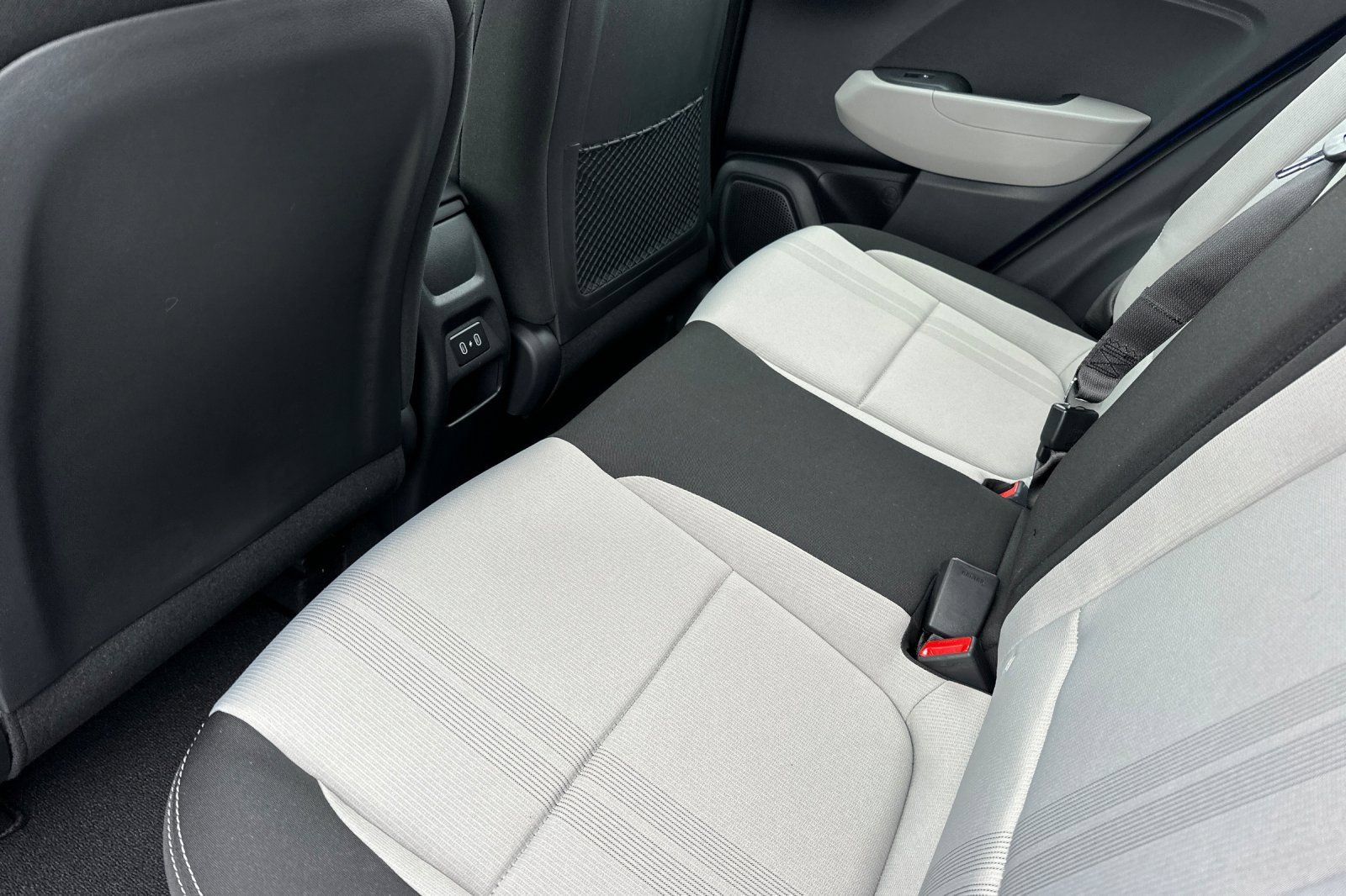 New 2026 Hyundai Venue SEL FWD image 11