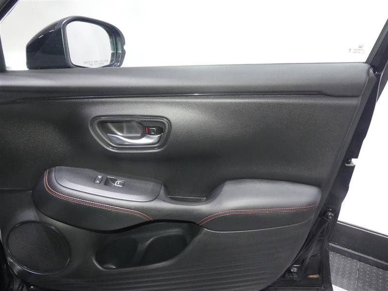 Used 2025 Honda HR-V Sport image 19