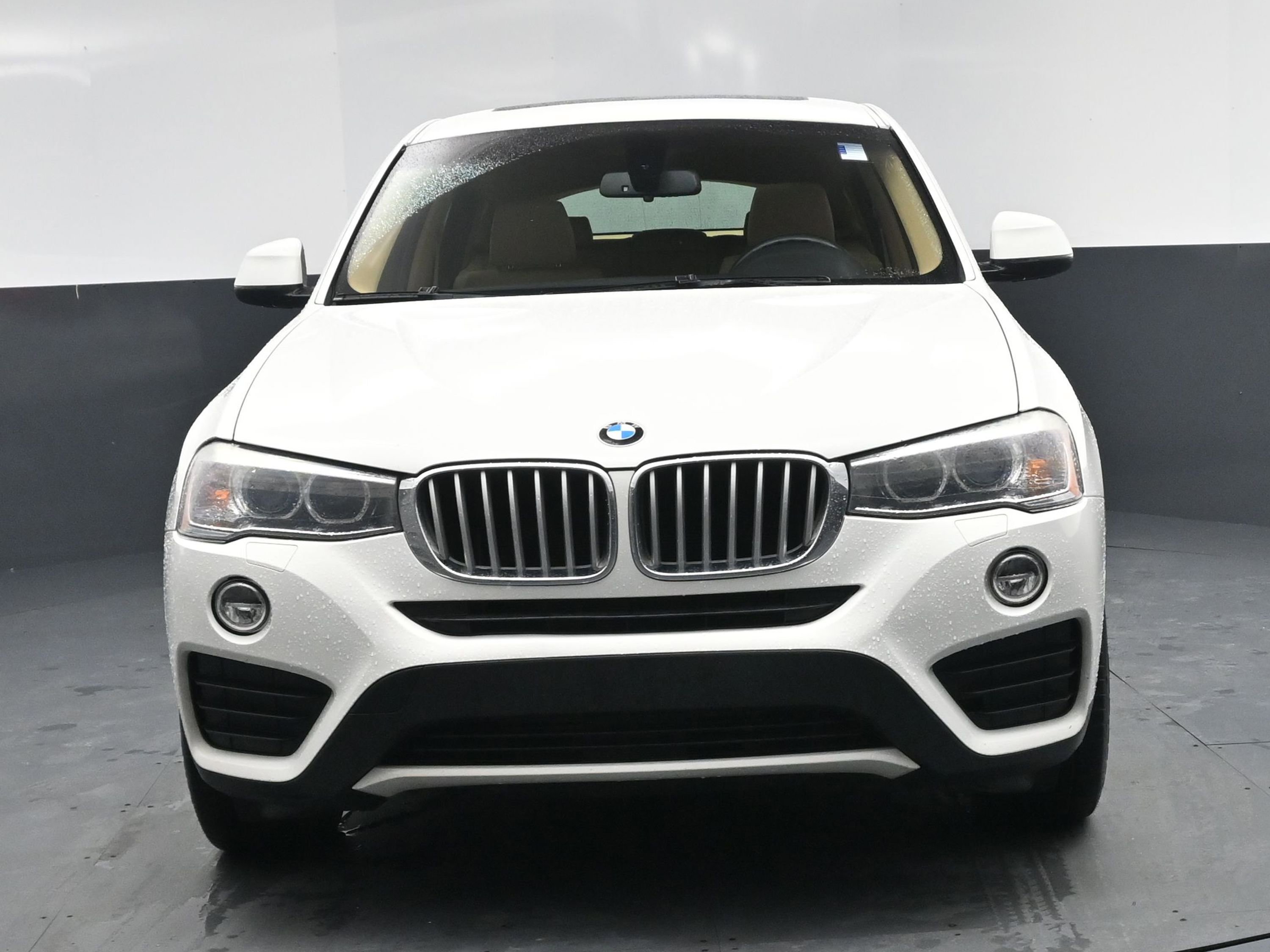 Used 2017 BMW X4 xDrive28i image 11