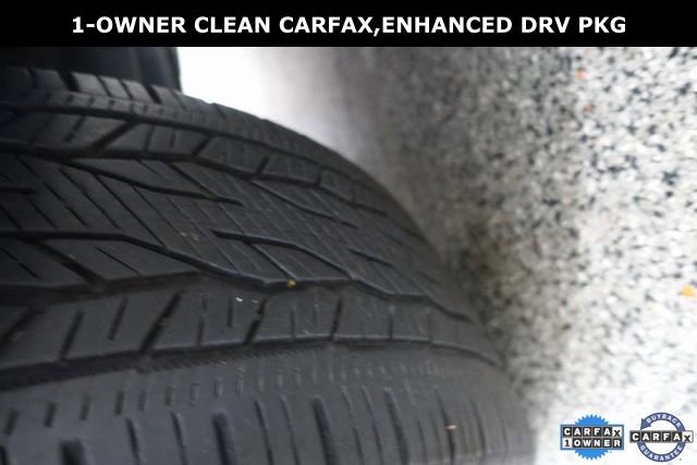 Used 2024 Chevrolet Traverse RS FWD image 34