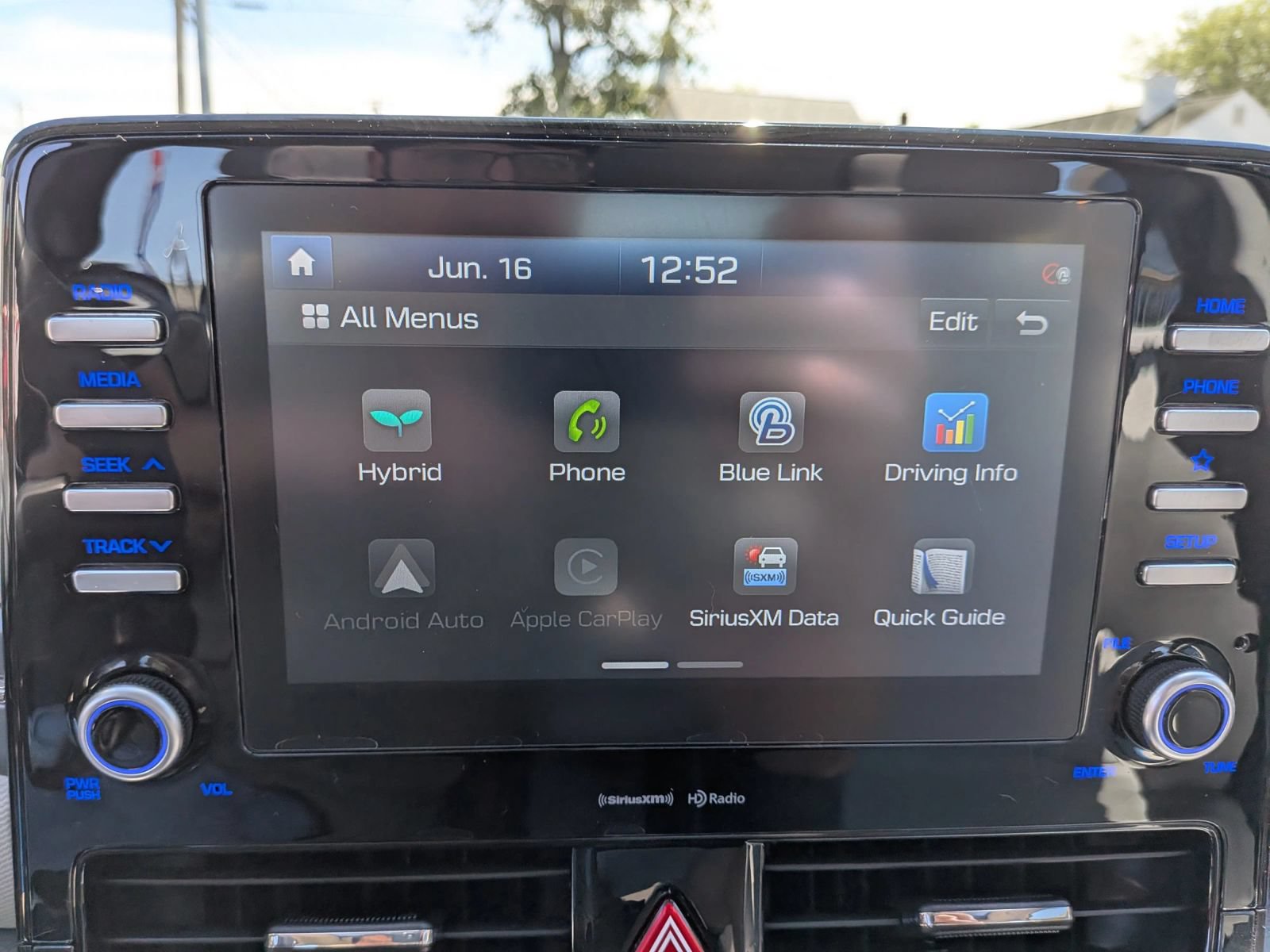 Used 2020 Hyundai Ioniq SEL FWD image 53