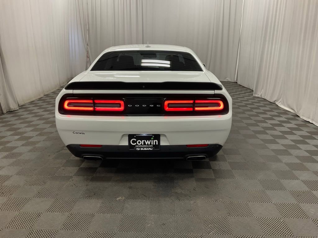 Used 2018 Dodge Challenger SXT Plus image 3