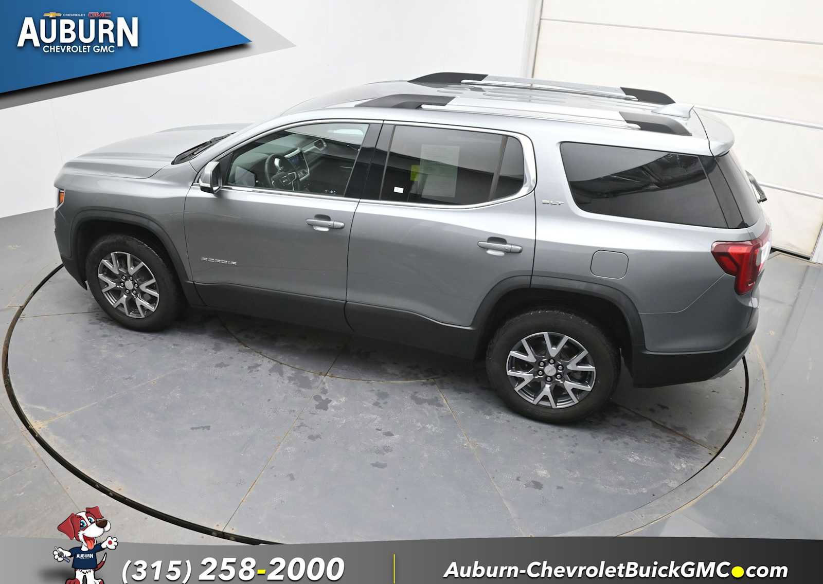 Used 2023 GMC Acadia SLT image 27