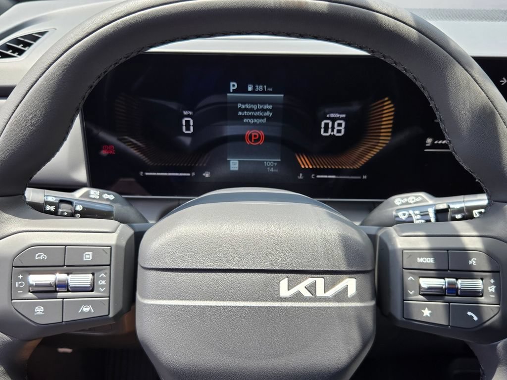 New 2027 Kia Seltos X-Line S w/ X-Line S Premium Package AWD/4WD image 13