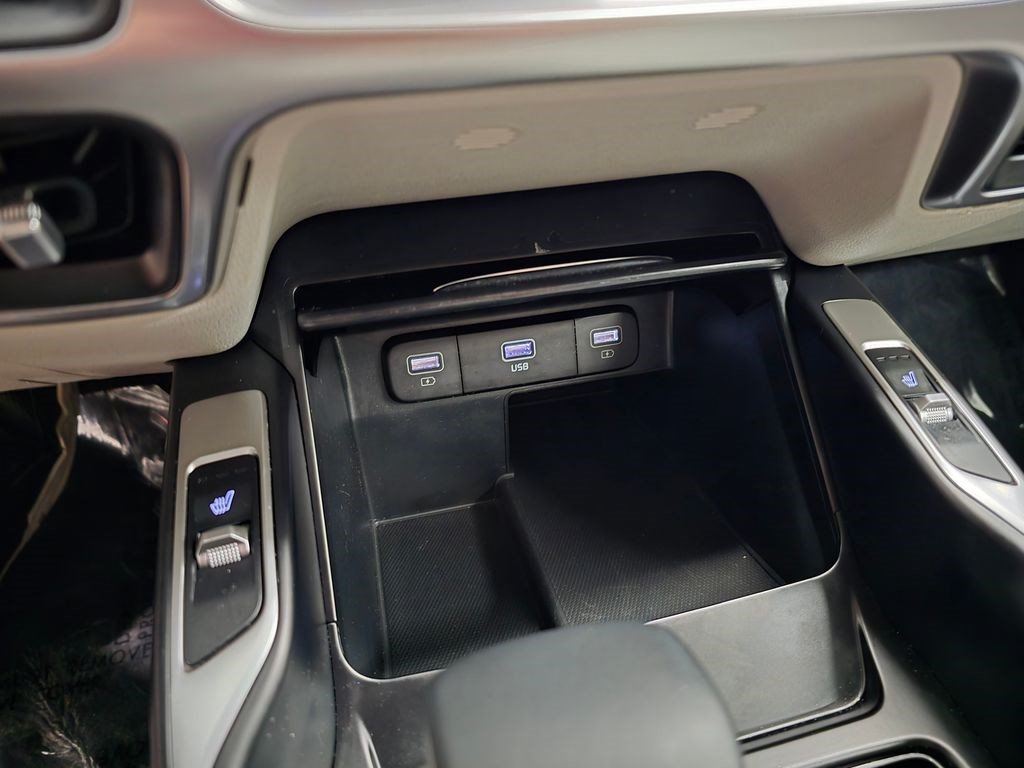 Used 2022 Kia Sorento S w/ Panoramic Sunroof Package FWD image 28