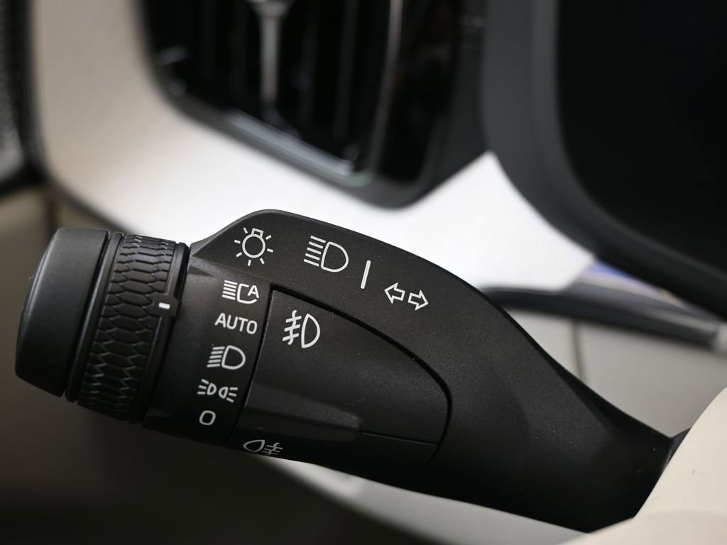 New 2026 Volvo XC60 T8 Ultra image 27