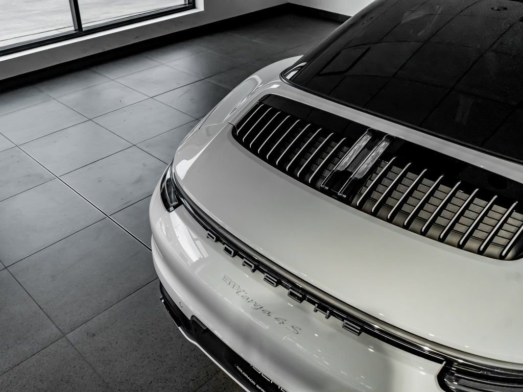 Certified 2024 Porsche 911 Targa 4S image 31