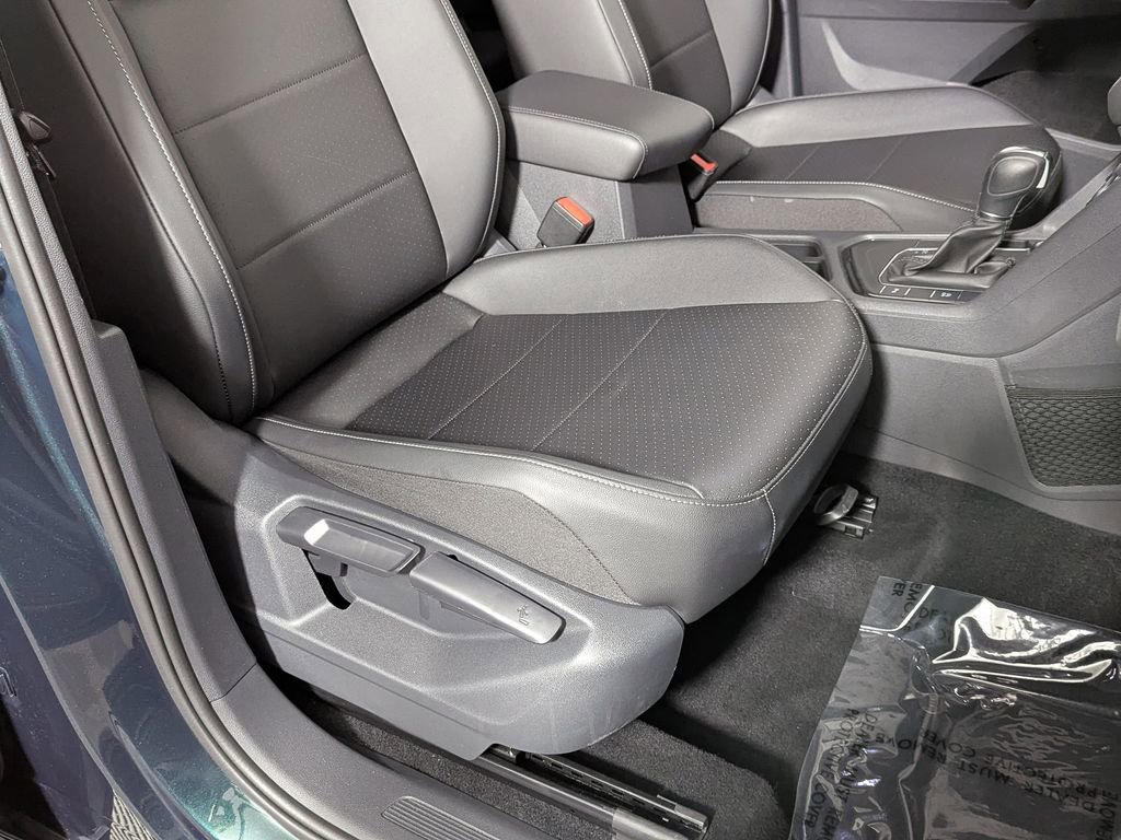 Used 2019 Volkswagen Tiguan SE FWD image 30