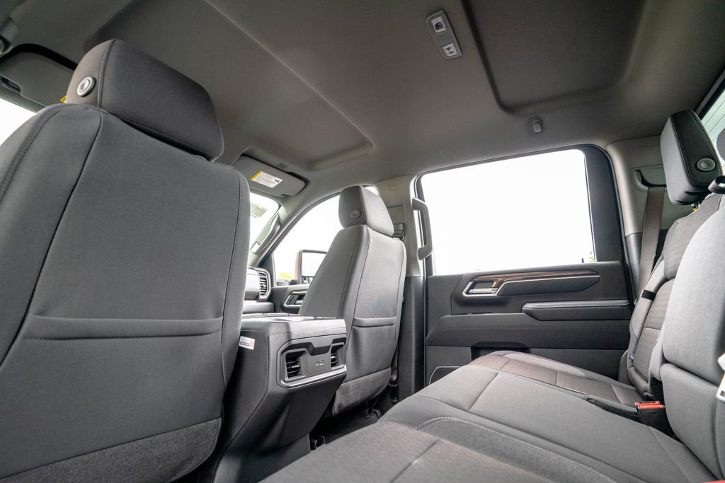 New 2026 Chevrolet Silverado 2500 LT w/ Convenience Package AWD/4WD image 32