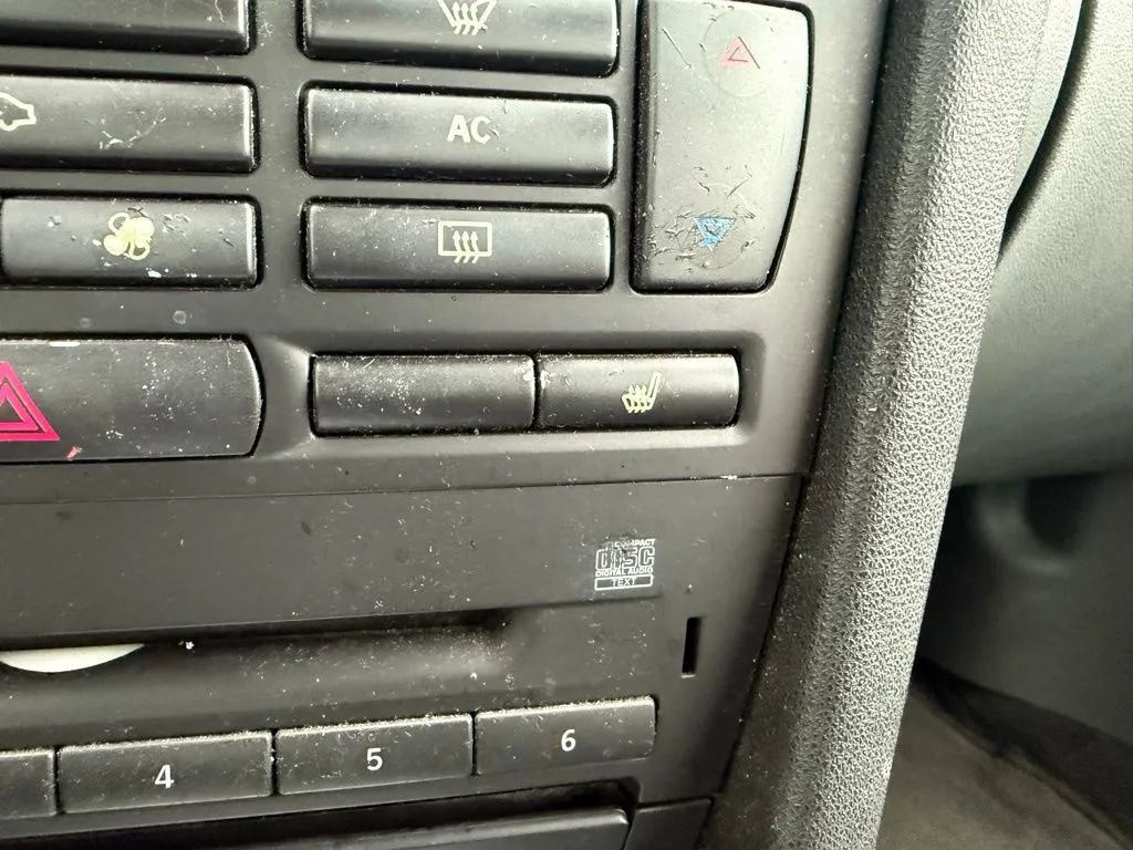 Used 2004 Saab 9-3 Aero image 14