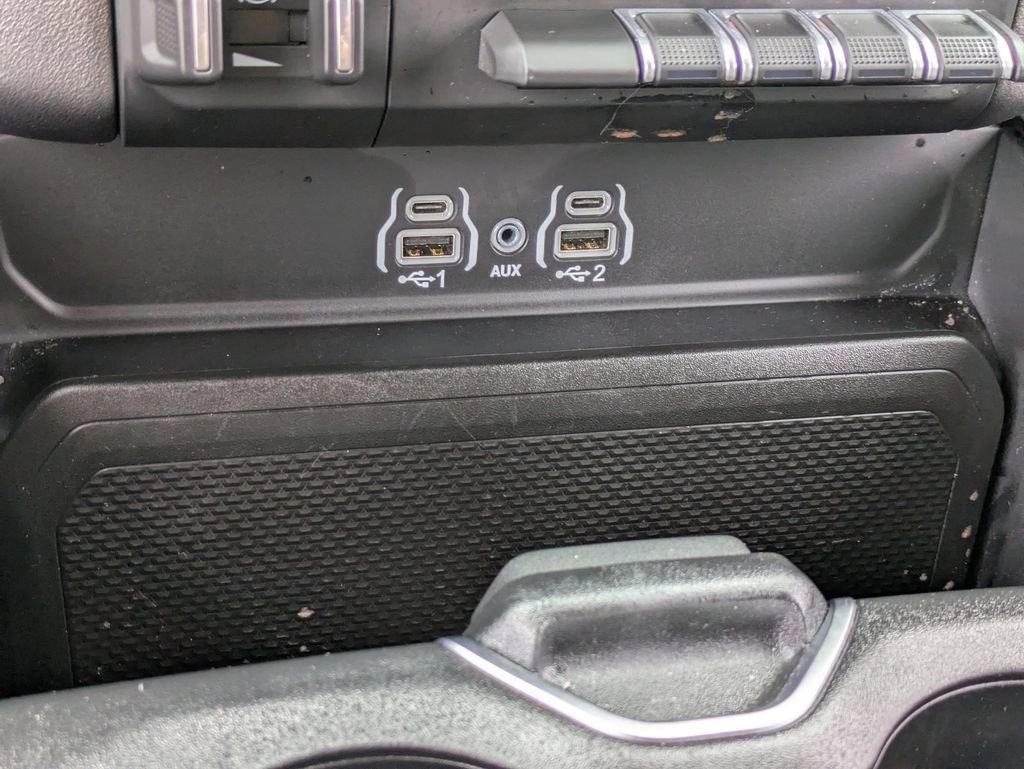 Used 2025 RAM 1500 Big Horn image 25