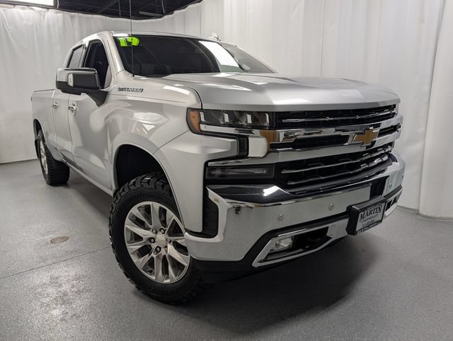 Used 2019 Chevrolet Silverado 1500 LTZ w/ LTZ Plus Package AWD/4WD image 2
