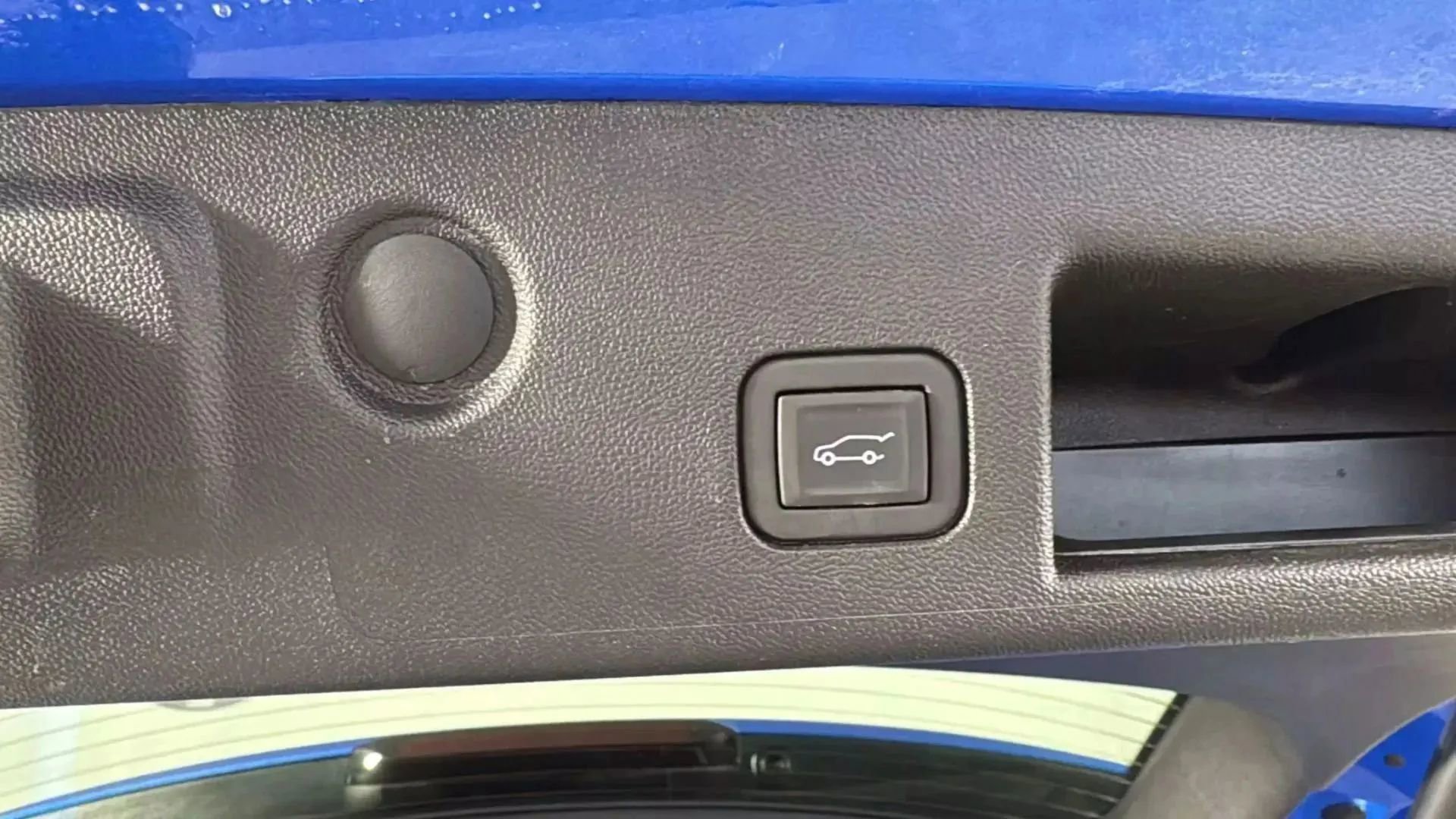 Used 2024 Chevrolet Equinox LT image 8