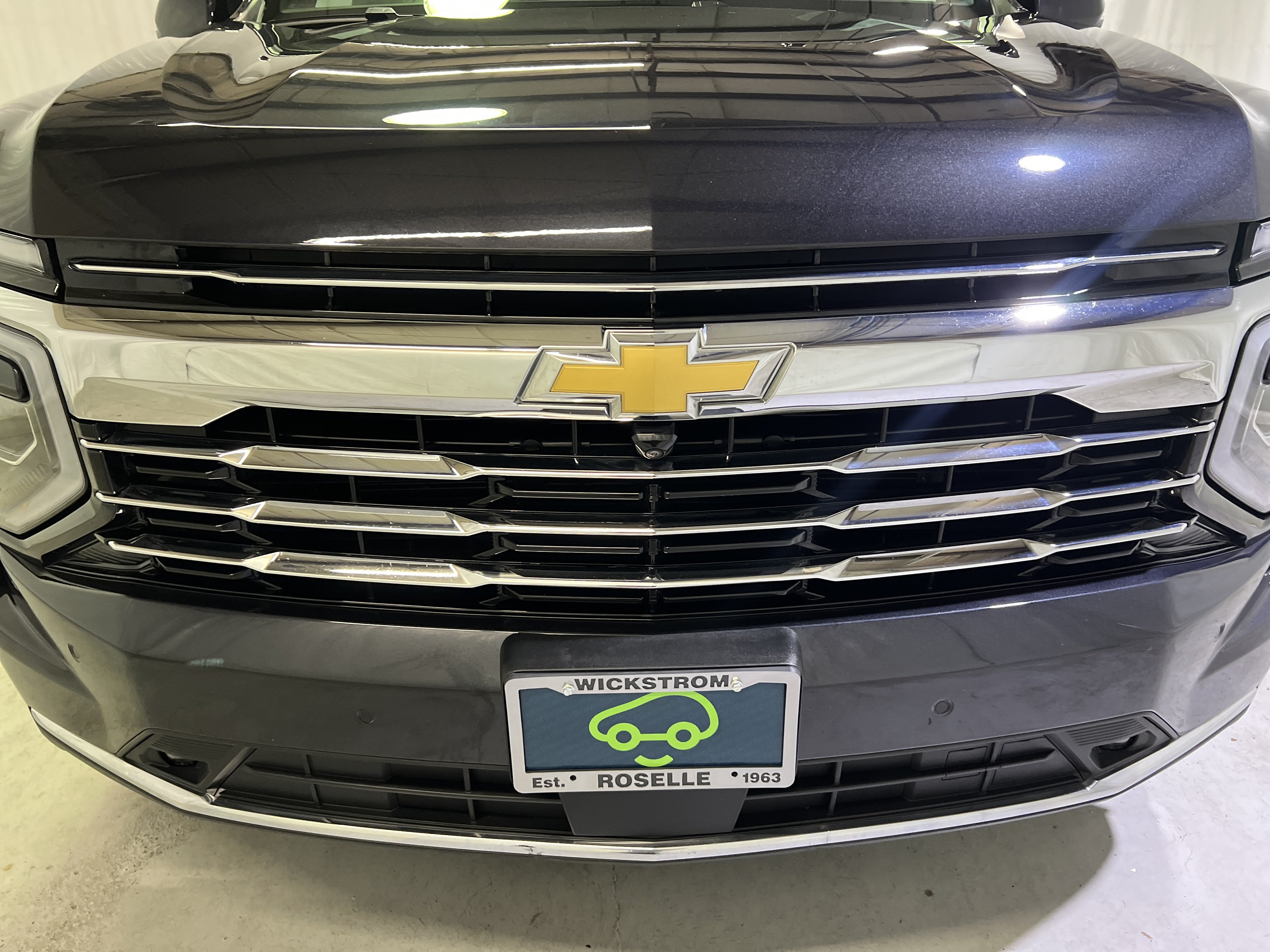Certified 2026 Chevrolet Suburban LT w/ Comfort Package AWD/4WD image 4