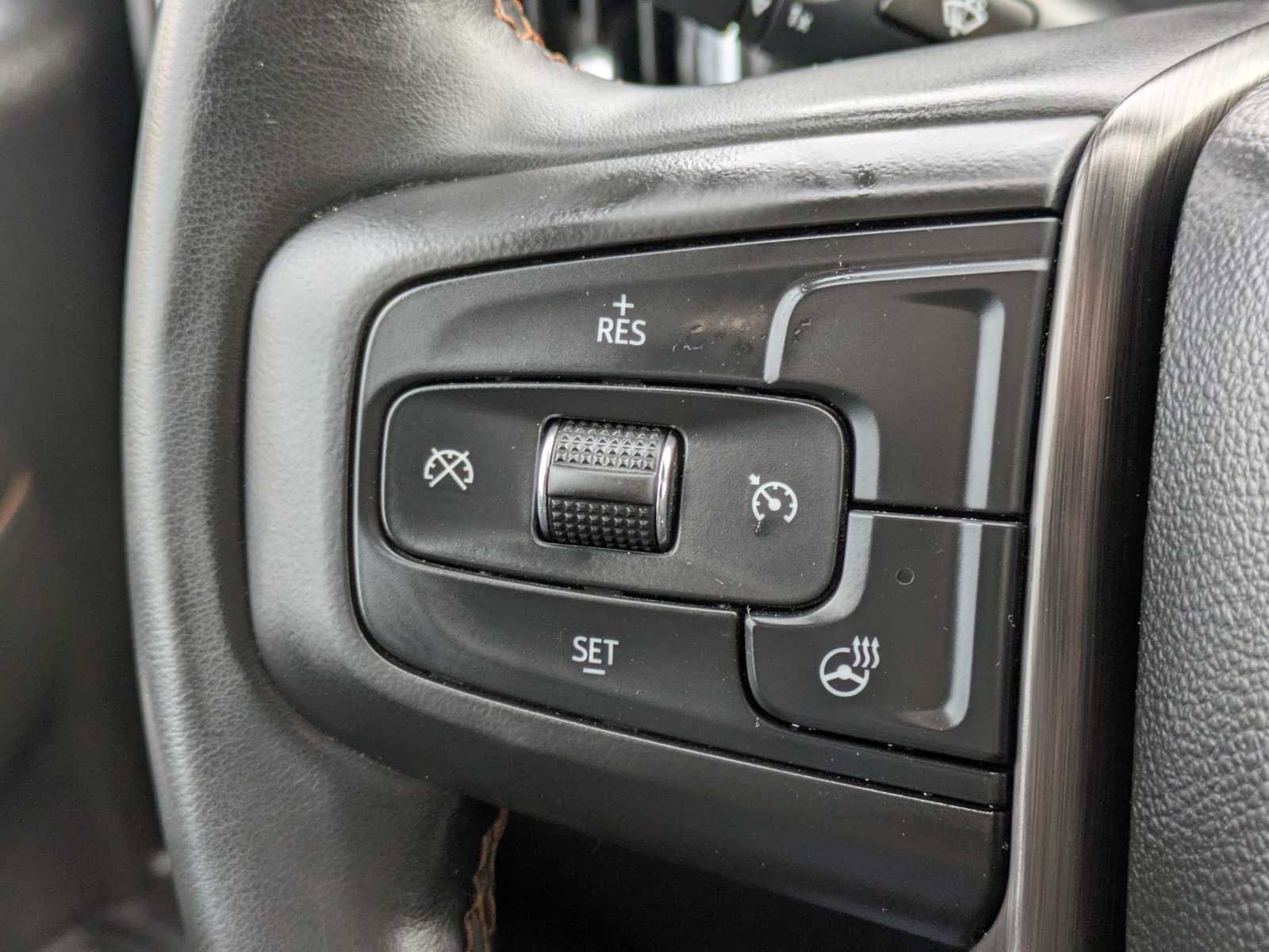 Used 2023 GMC Sierra 3500 AT4 w/ AT4 Preferred Package image 25