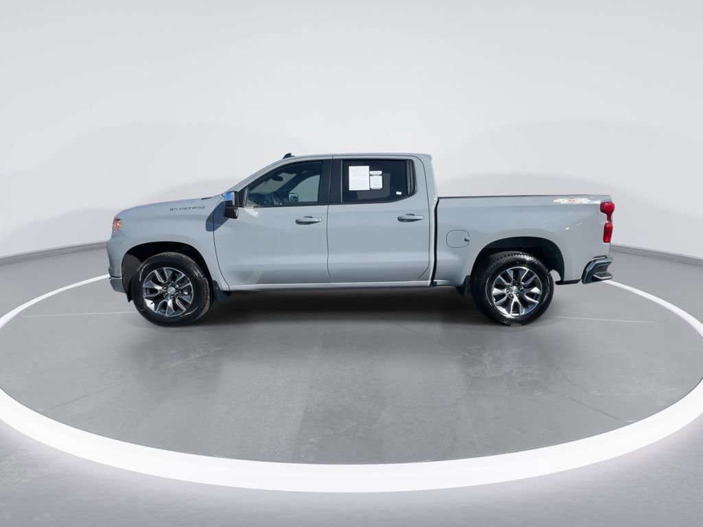 Used 2024 Chevrolet Silverado 1500 LT image 5