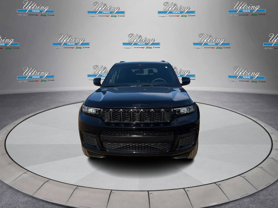 Used 2024 Jeep Grand Cherokee L Altitude image 8