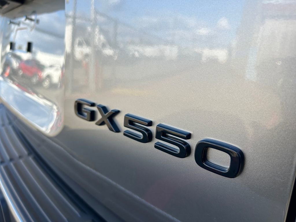 Used 2026 Lexus GX 550 AWD/4WD image 35