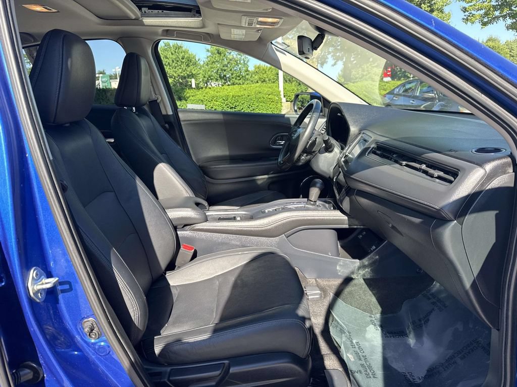 Used 2020 Honda HR-V Touring image 21