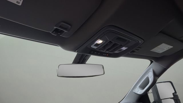 Used 2022 Chevrolet Silverado 2500 LTZ w/ LTZ Plus Package image 28