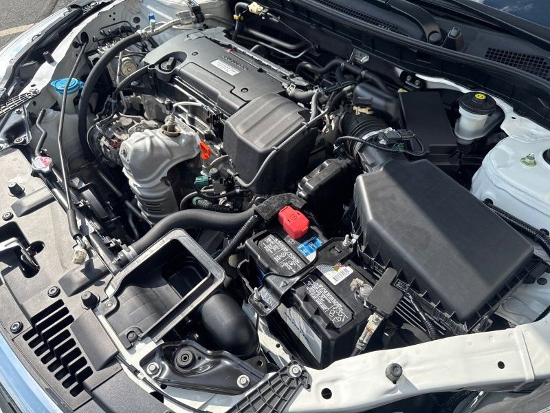 Used 2016 Honda Accord LX image 37