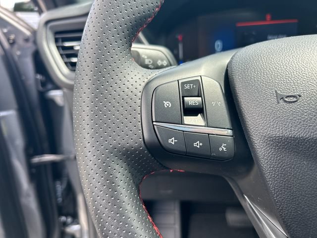 Used 2025 Ford Escape ST-Line AWD/4WD image 29