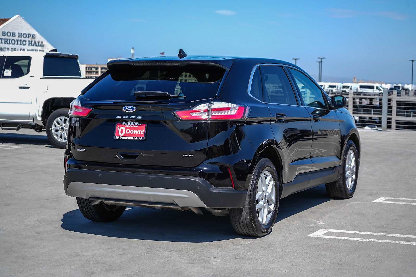 Used 2021 Ford Edge SEL w/ Cargo Accessory Package AWD/4WD image 7