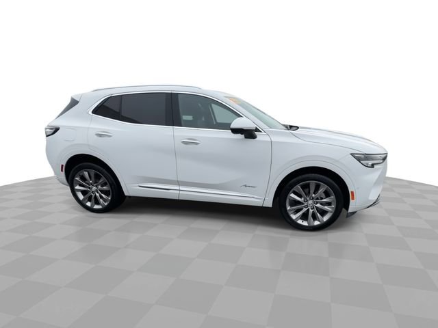 Used 2022 Buick Envision Avenir w/ Technology Package II image 9