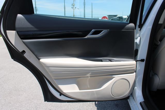 Used 2022 Genesis G80 2.5T AWD/4WD image 30