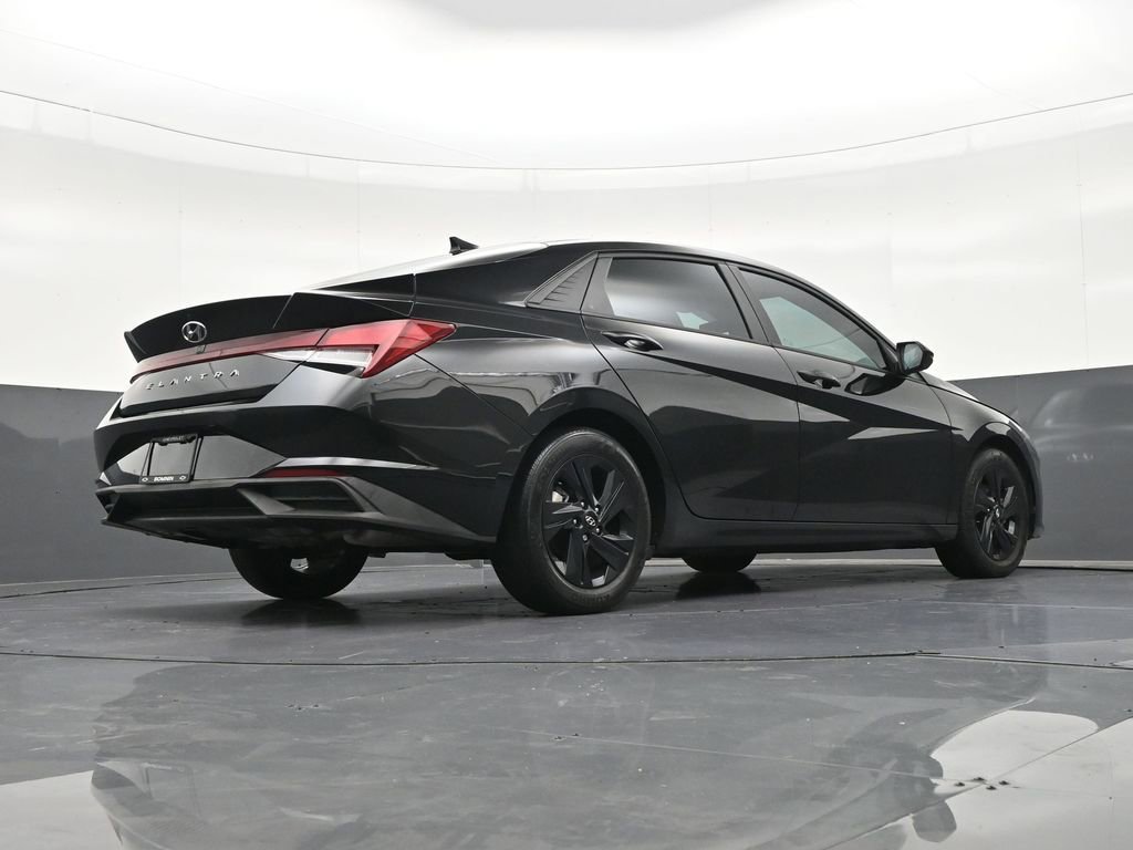 Used 2023 Hyundai Elantra SEL FWD image 34