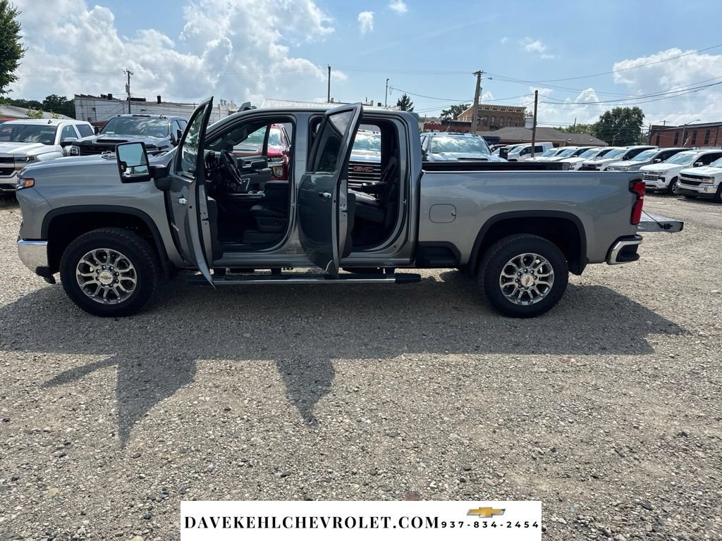 Certified 2025 Chevrolet Silverado 2500 LTZ w/ LTZ Plus Package AWD/4WD image 29